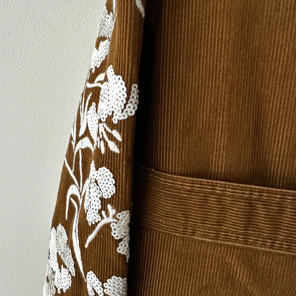 Gorgeous Tory Burch Brown Corduroy Jacket with White Floral Details - Picture 6 of 12